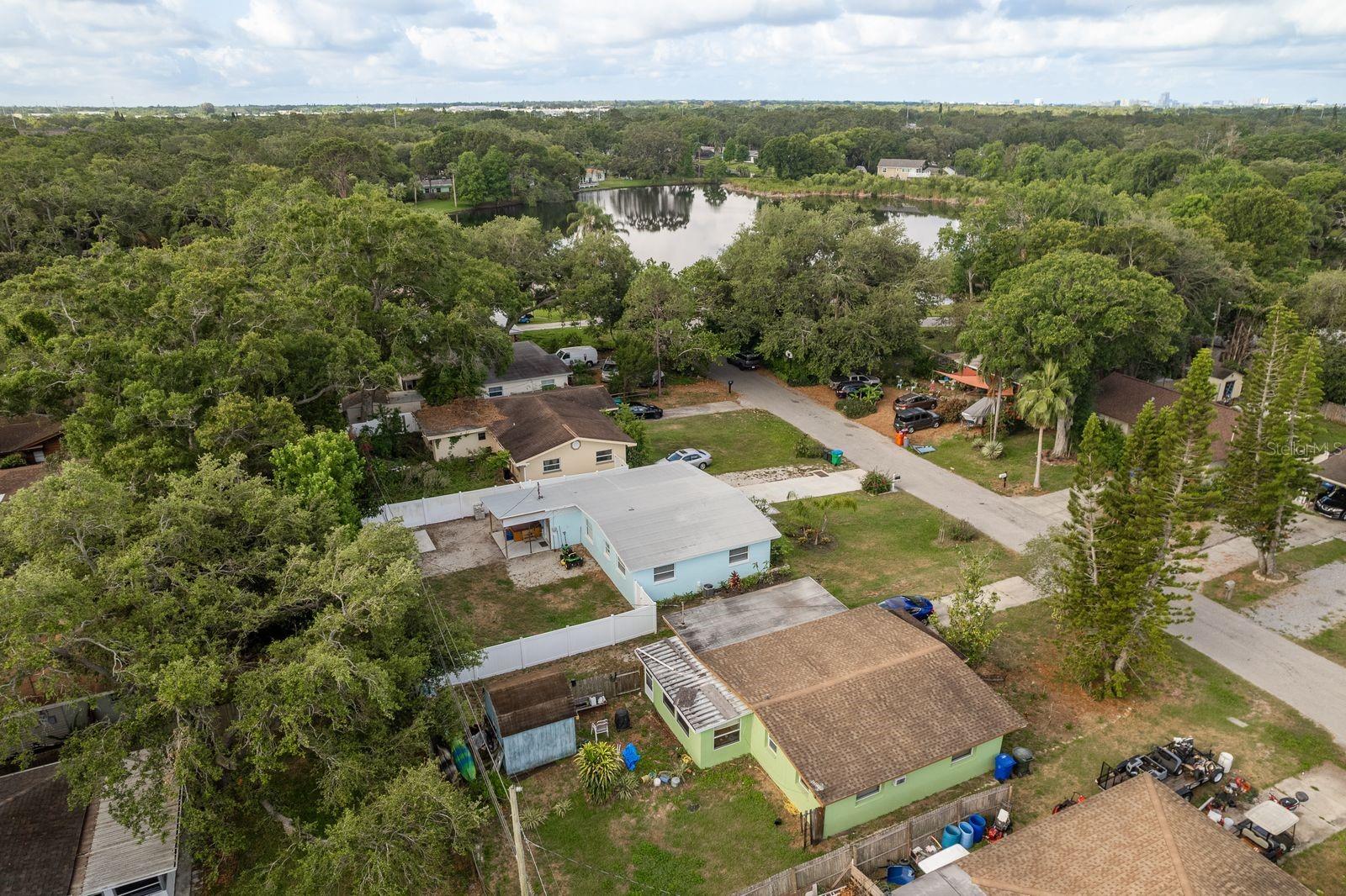 Image 21 of 23 For 2137 Victoria Drive