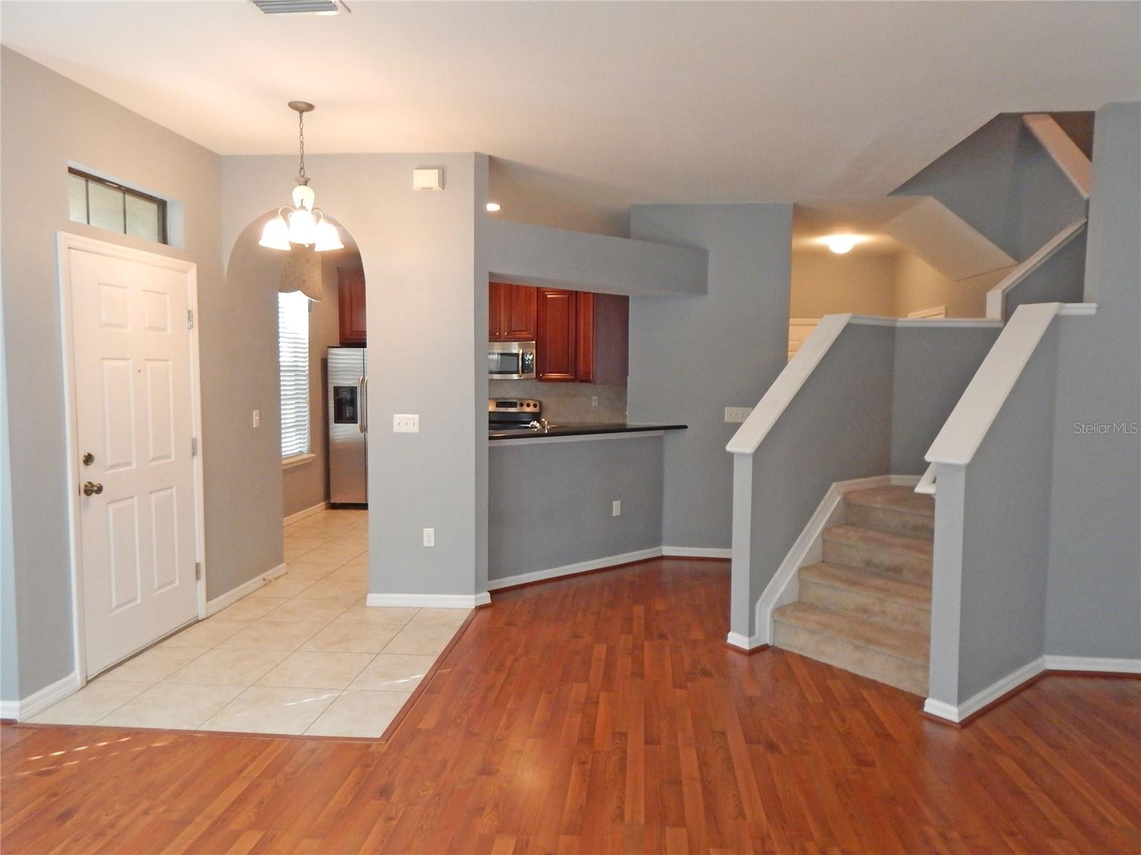 Image 6 of 31 For 16411 Kingletridge Avenue