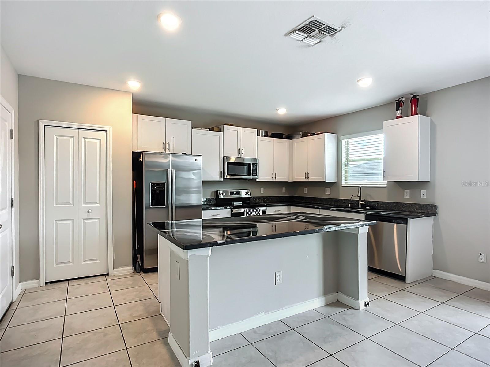Image 12 of 71 For 1876 Colding Drive