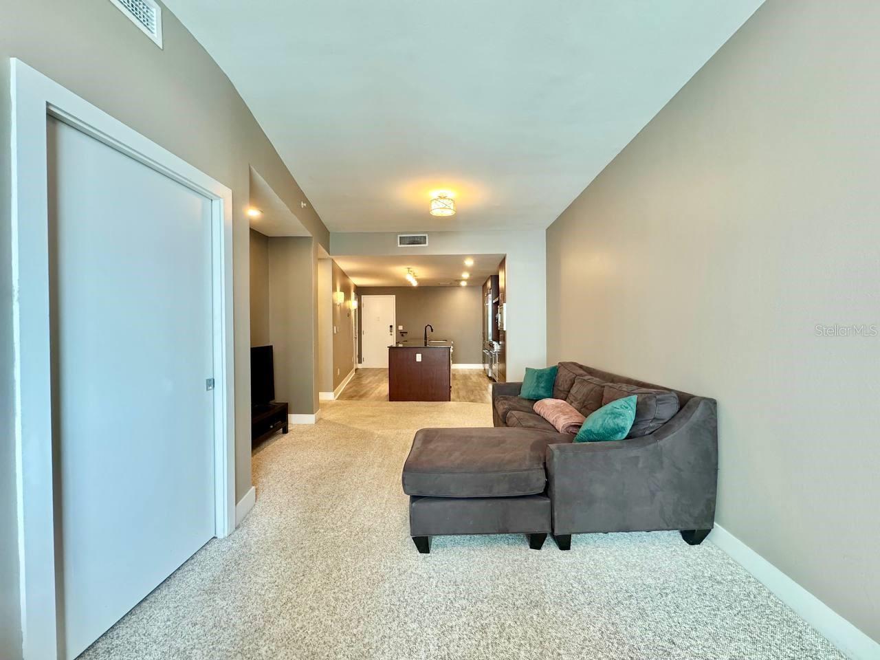Image 10 of 43 For 1120 Kennedy Boulevard 1527