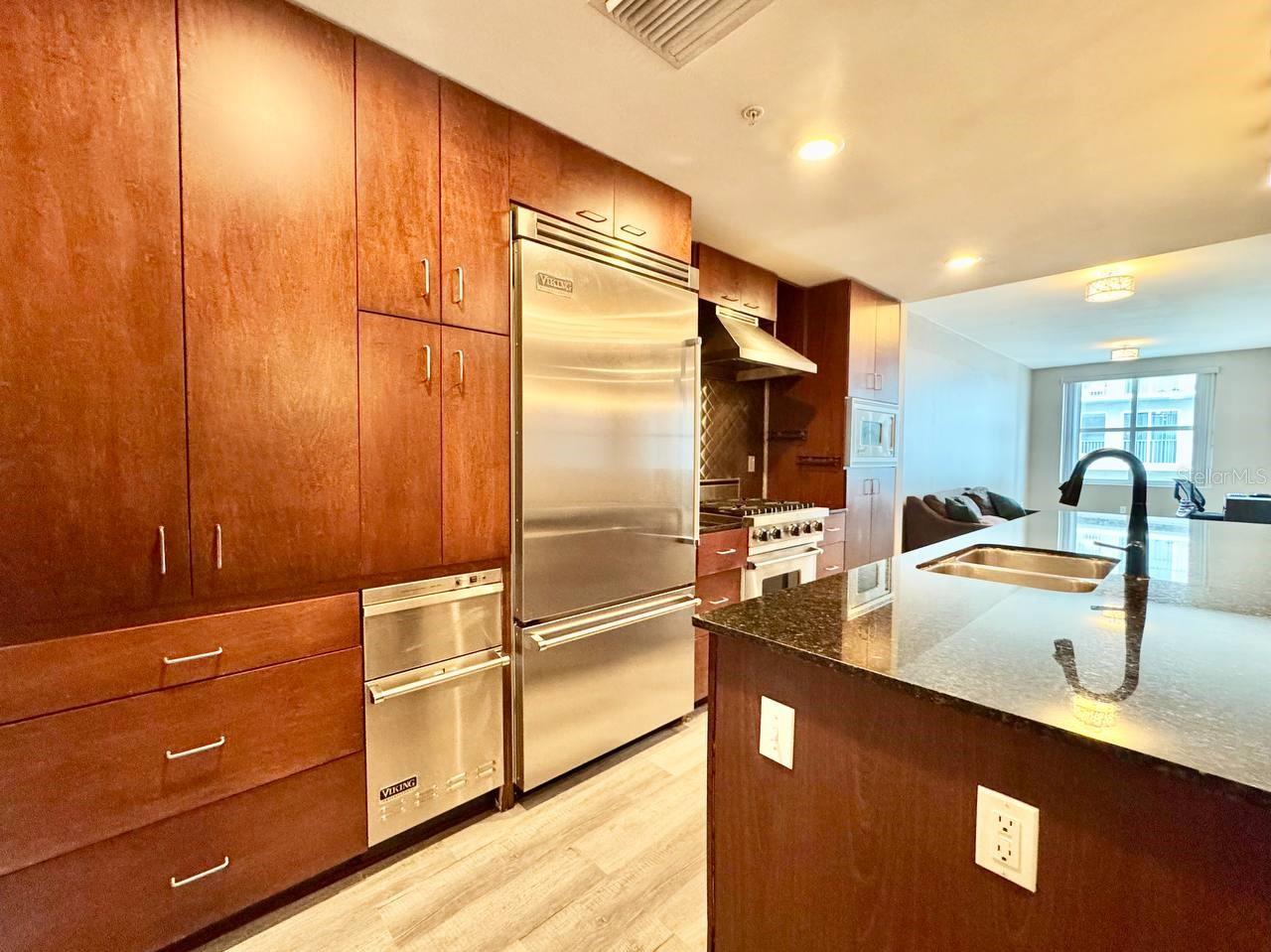 Image 4 of 43 For 1120 Kennedy Boulevard 1527