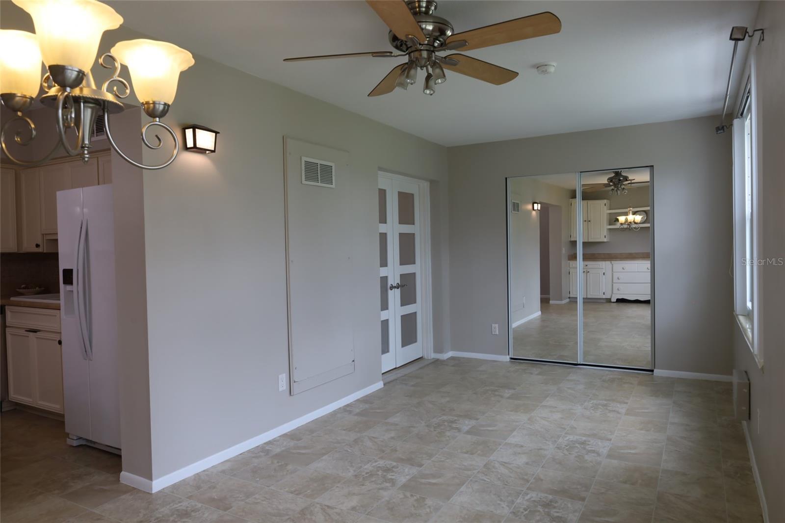 Image 10 of 26 For 2360 World Parkway Boulevard 36