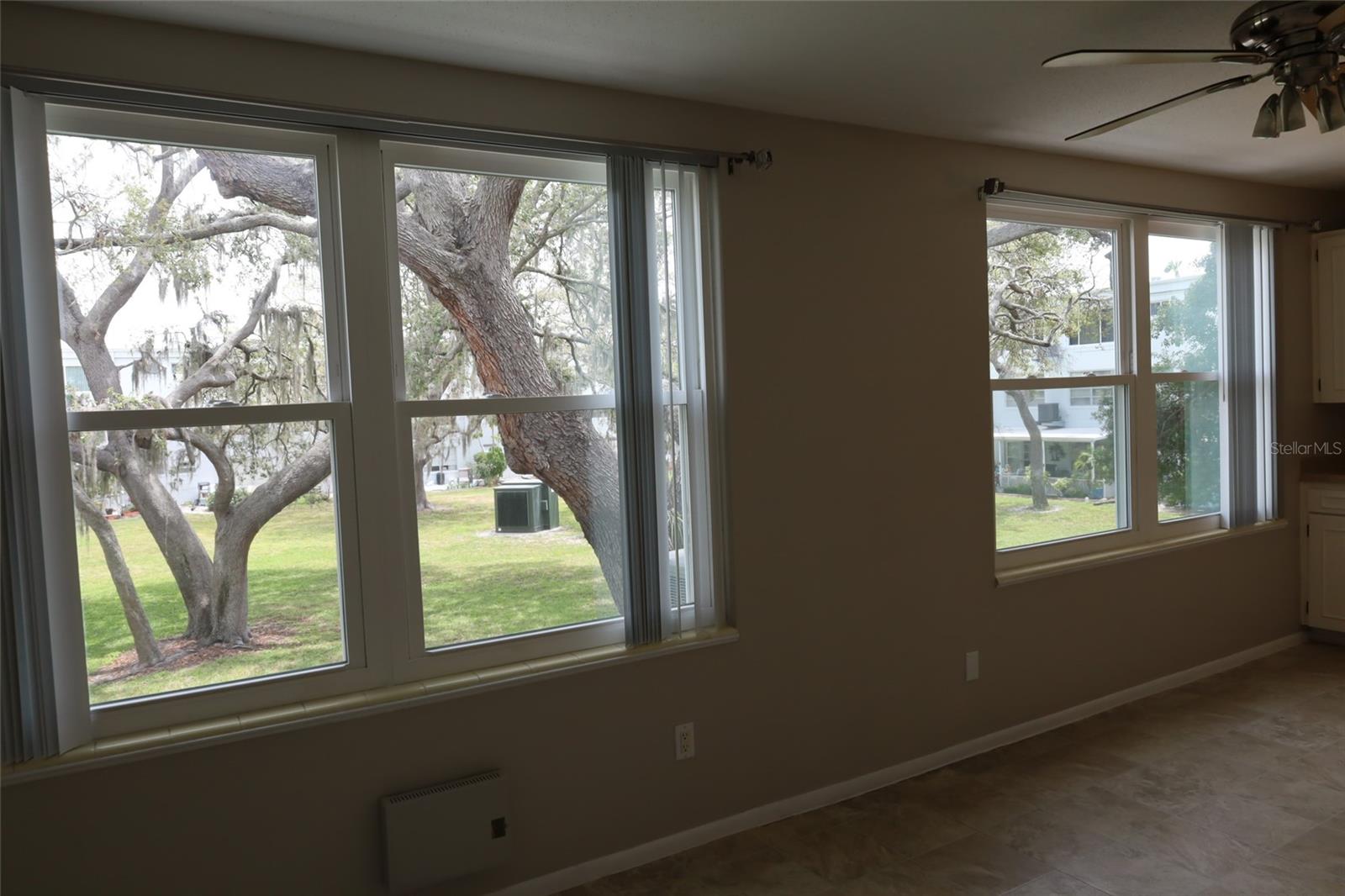 Image 11 of 26 For 2360 World Parkway Boulevard 36