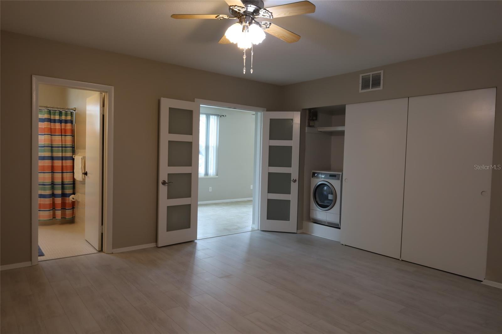 Image 14 of 26 For 2360 World Parkway Boulevard 36