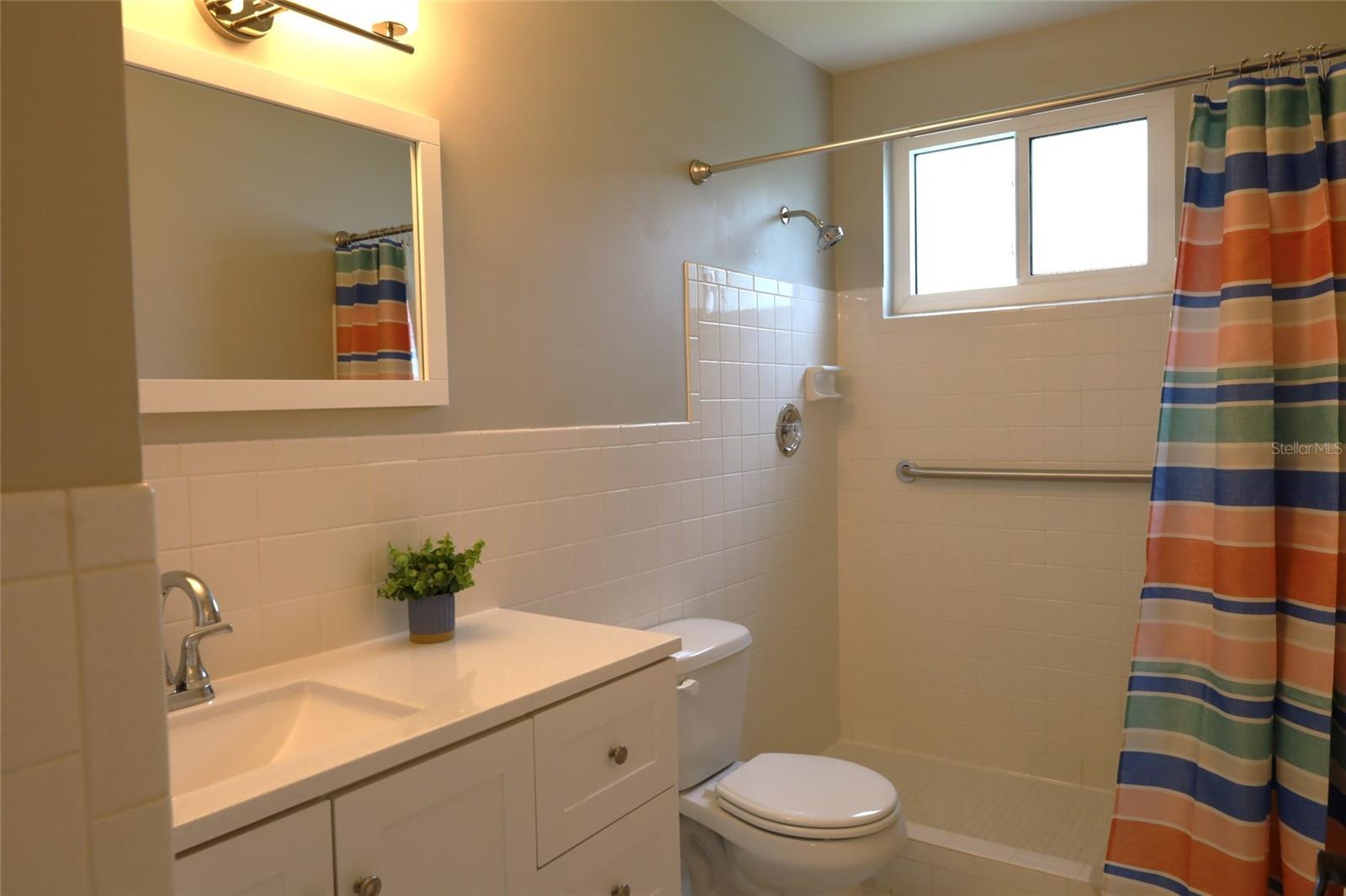 Image 17 of 26 For 2360 World Parkway Boulevard 36