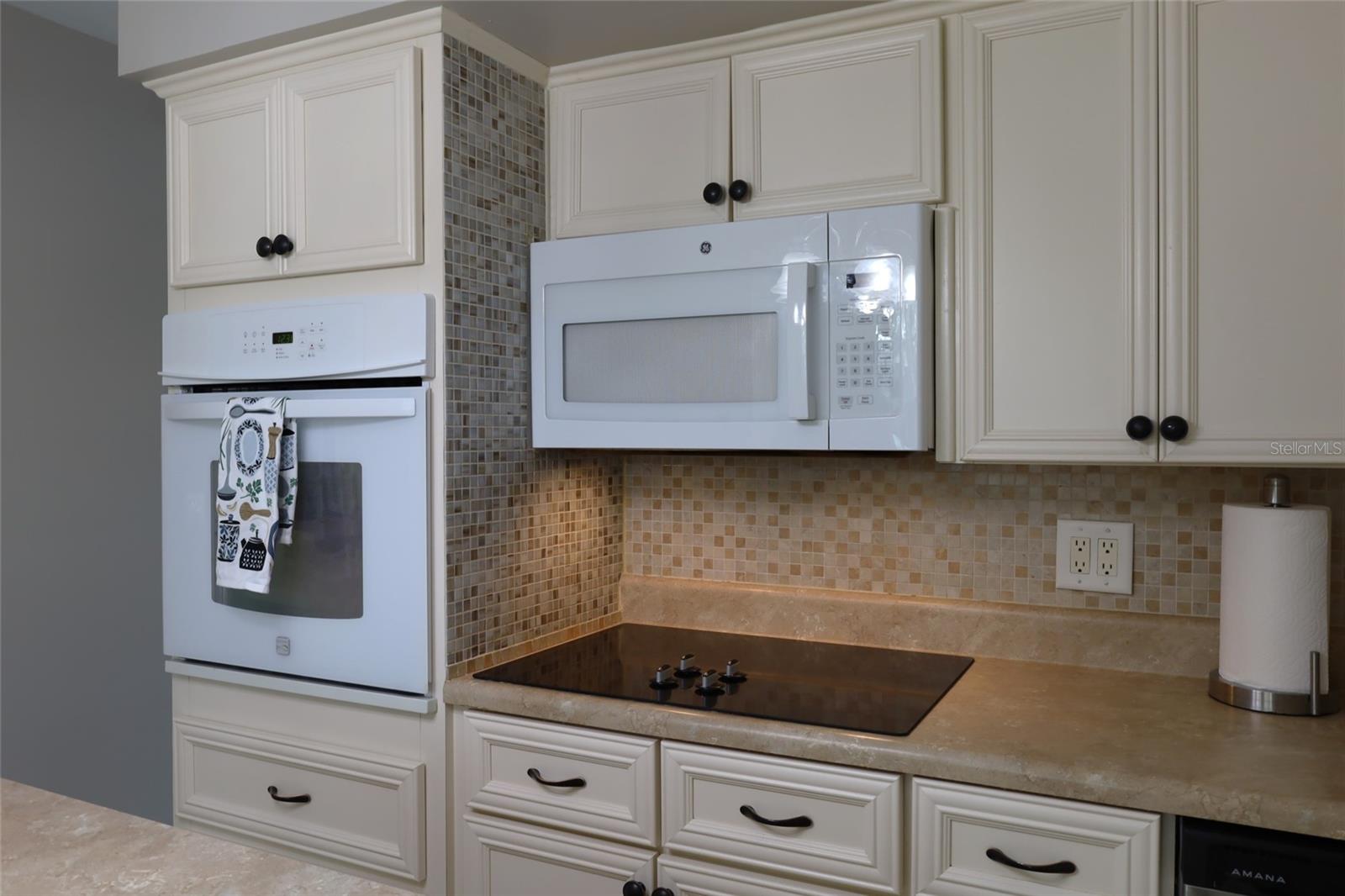 Image 6 of 26 For 2360 World Parkway Boulevard 36