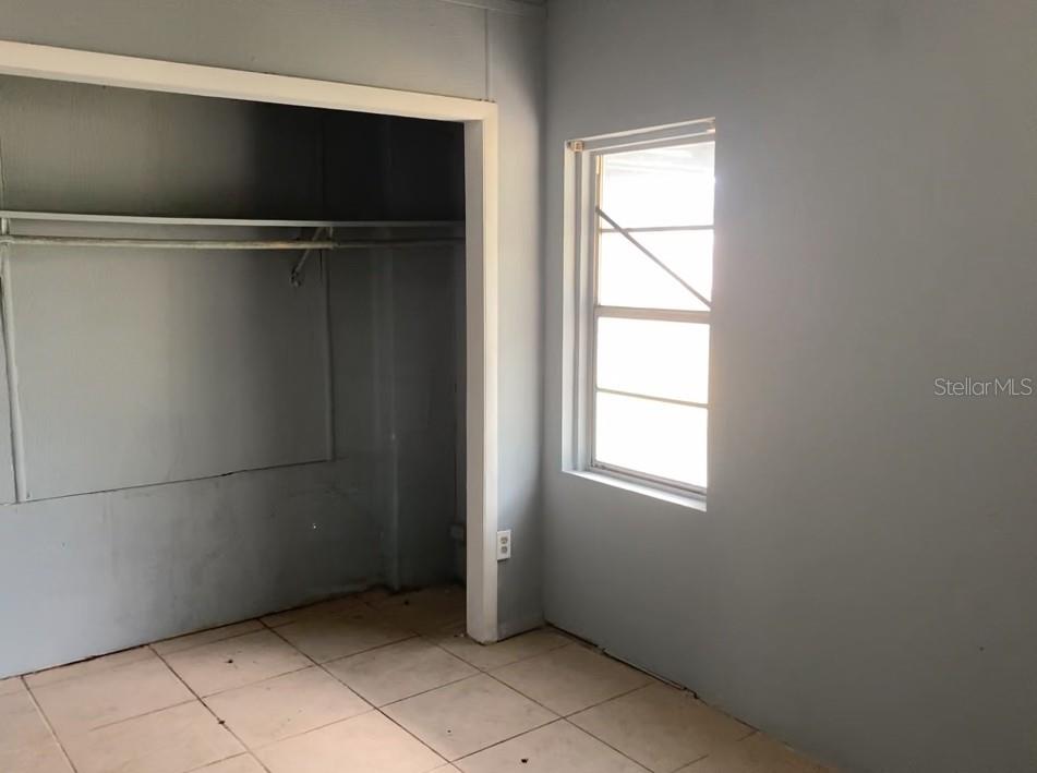 Image 11 of 19 For 1302 Clearlake Road A-d