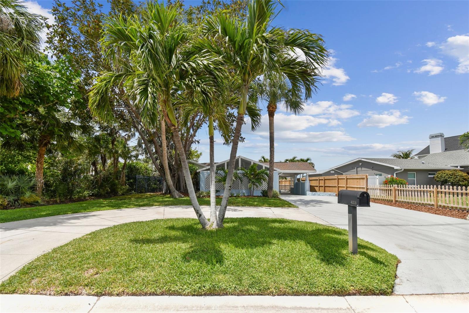 Image 2 of 65 For 425 12th Avenue