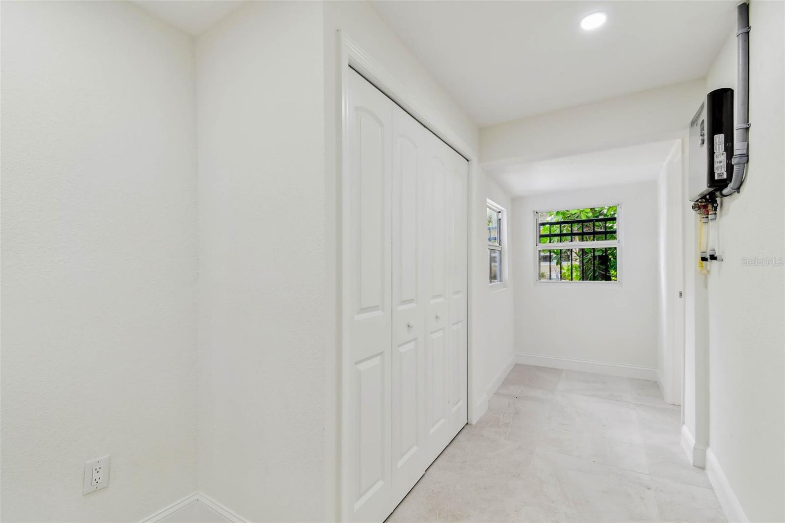 Image 24 of 65 For 425 12th Avenue