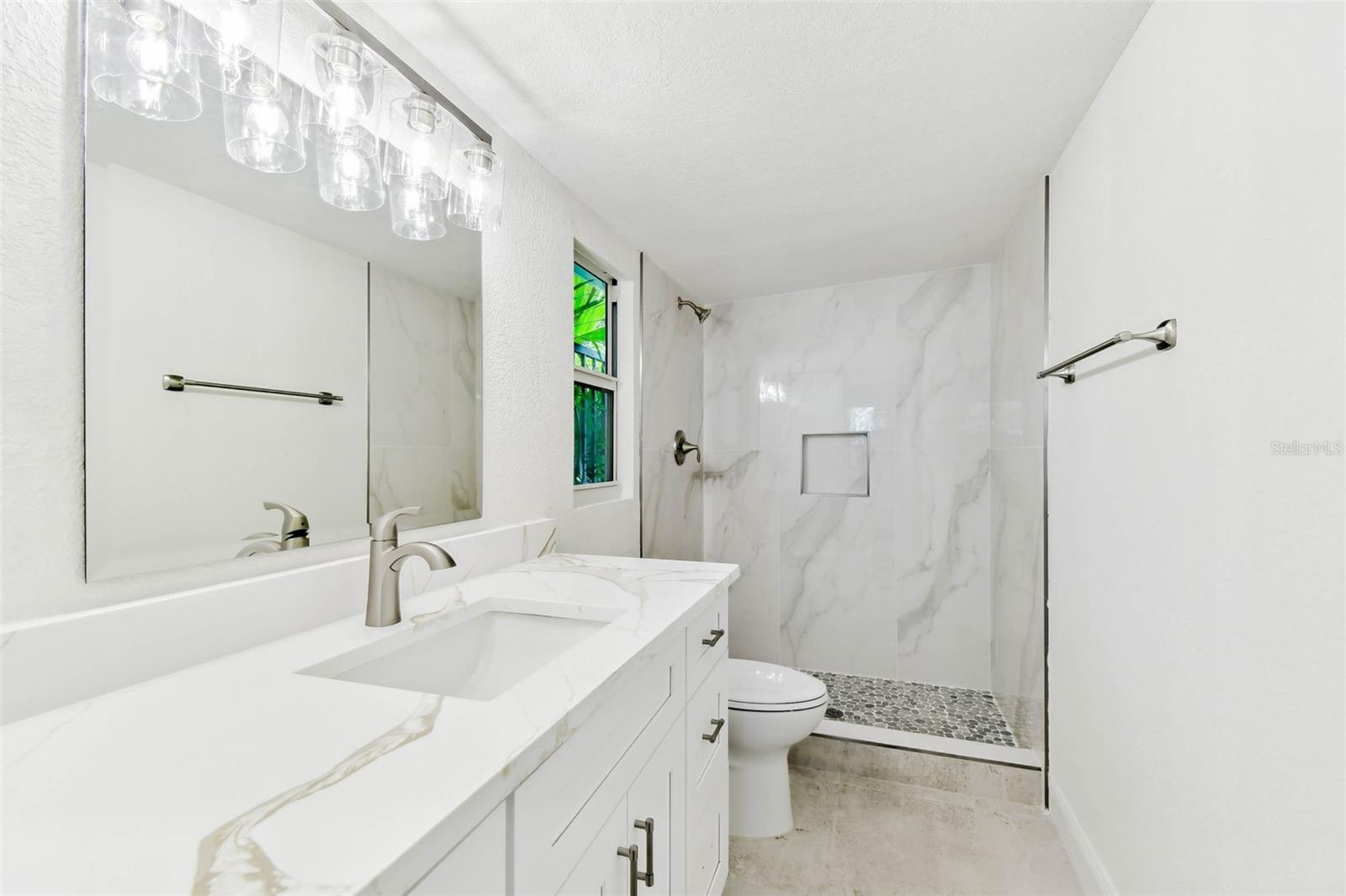 Image 25 of 65 For 425 12th Avenue