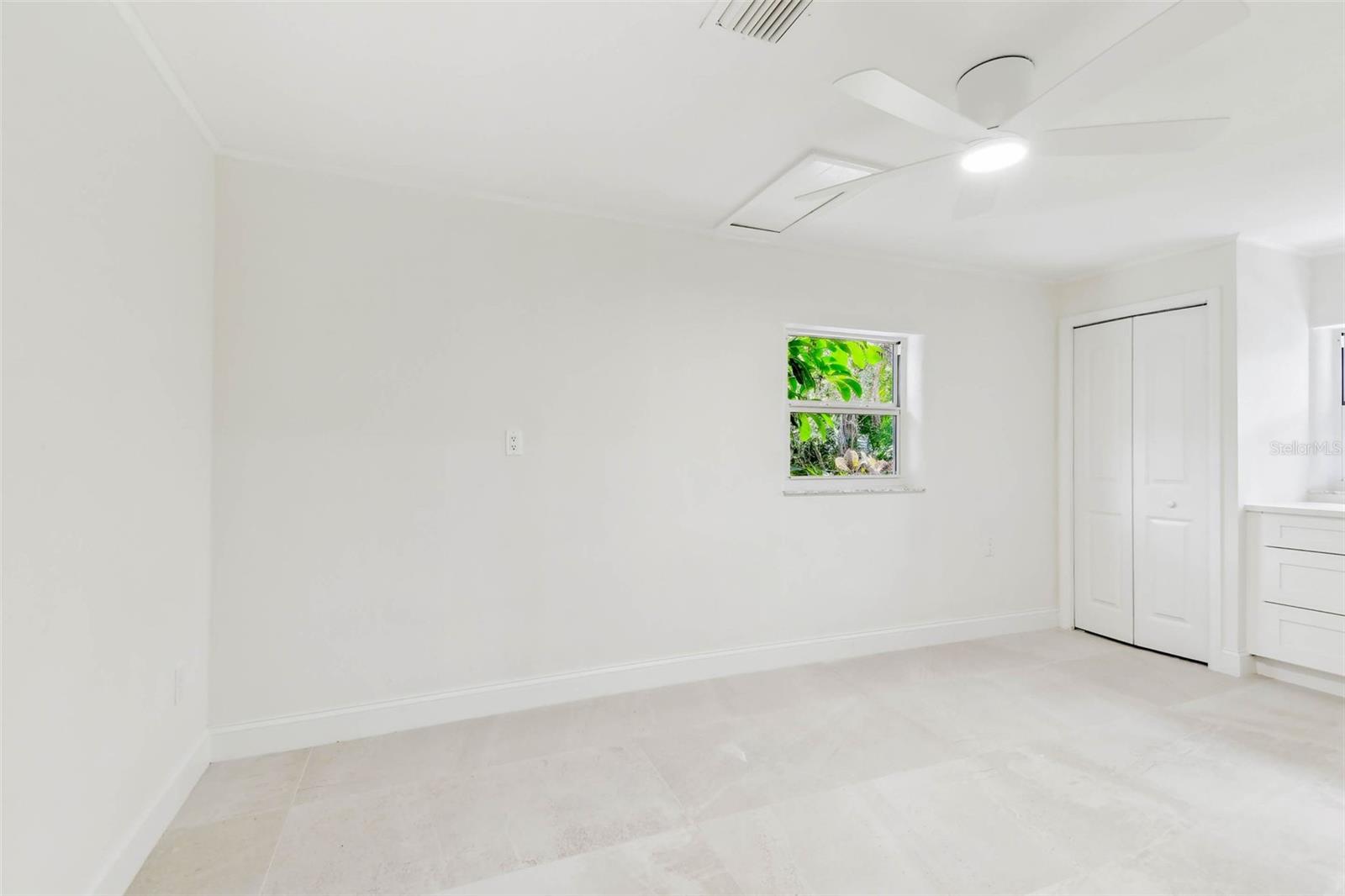 Image 36 of 65 For 425 12th Avenue