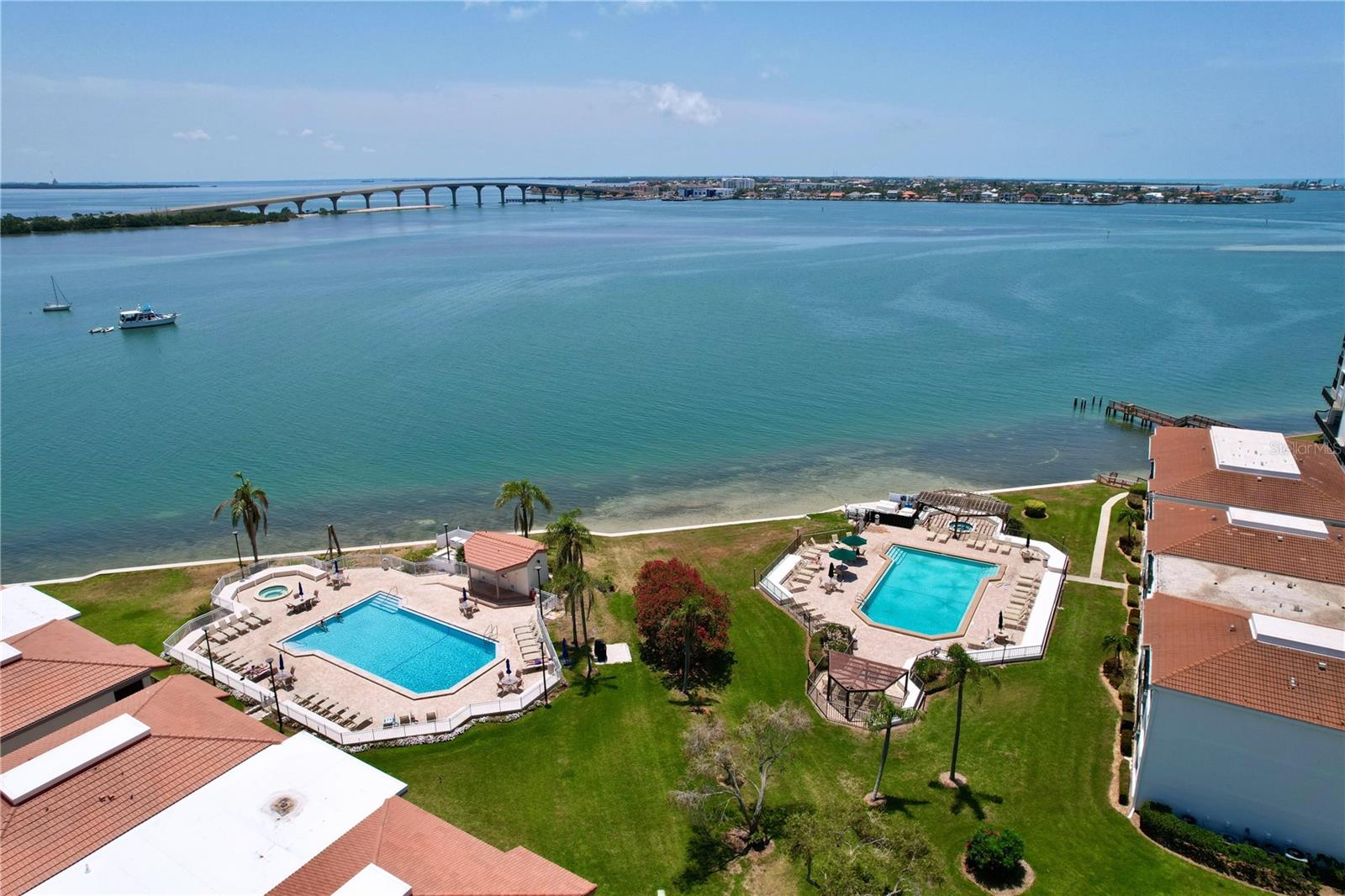 Image 45 of 75 For 6290 Bahia Del Mar Circle 12