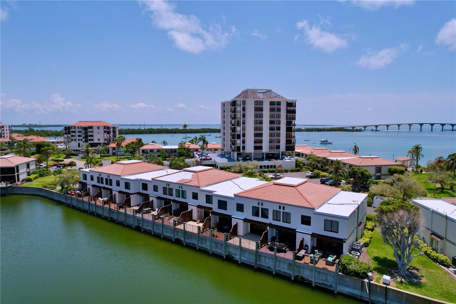 Image 6 of 75 For 6290 Bahia Del Mar Circle 12