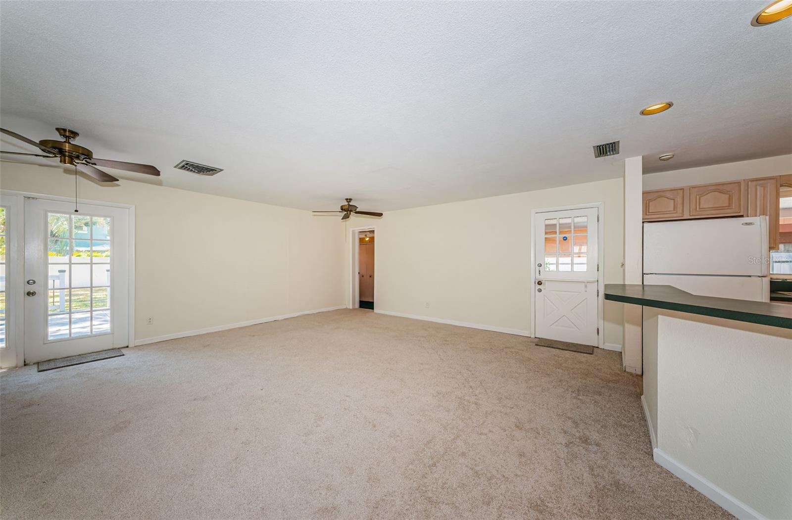 Image 13 of 35 For 2880 81st Street N