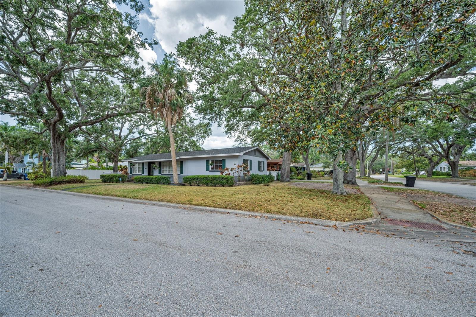 Image 4 of 35 For 2880 81st Street N