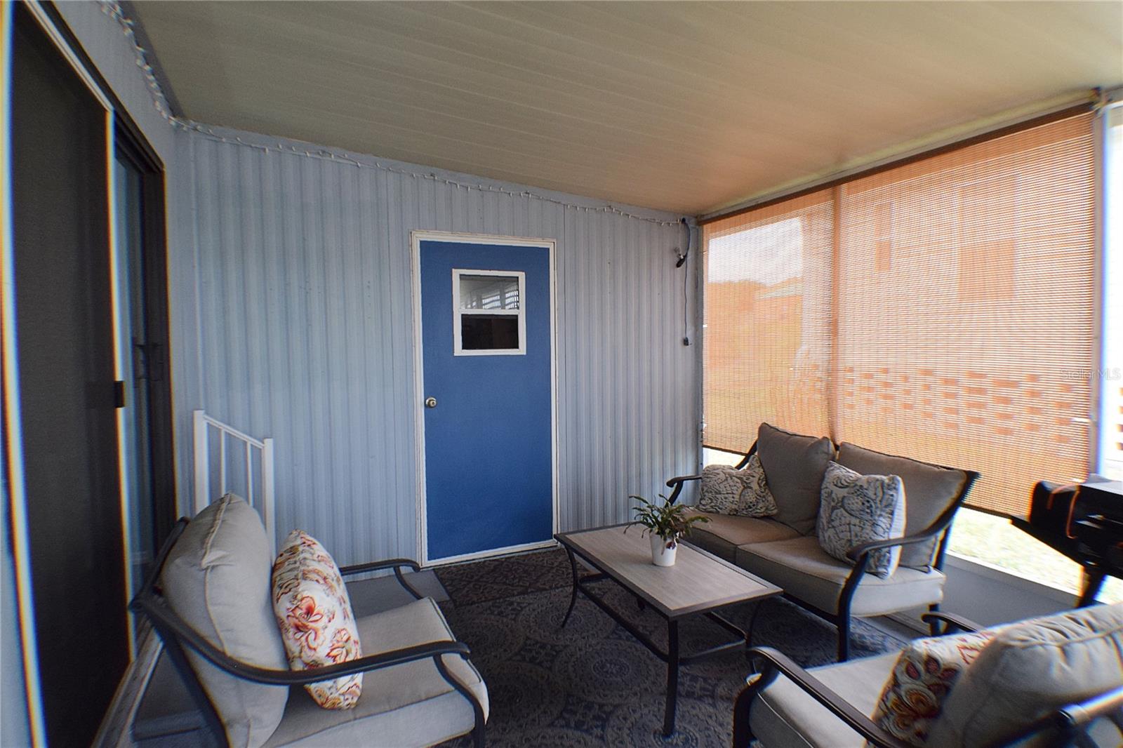 Image 16 of 25 For 37643 Campo Avenue
