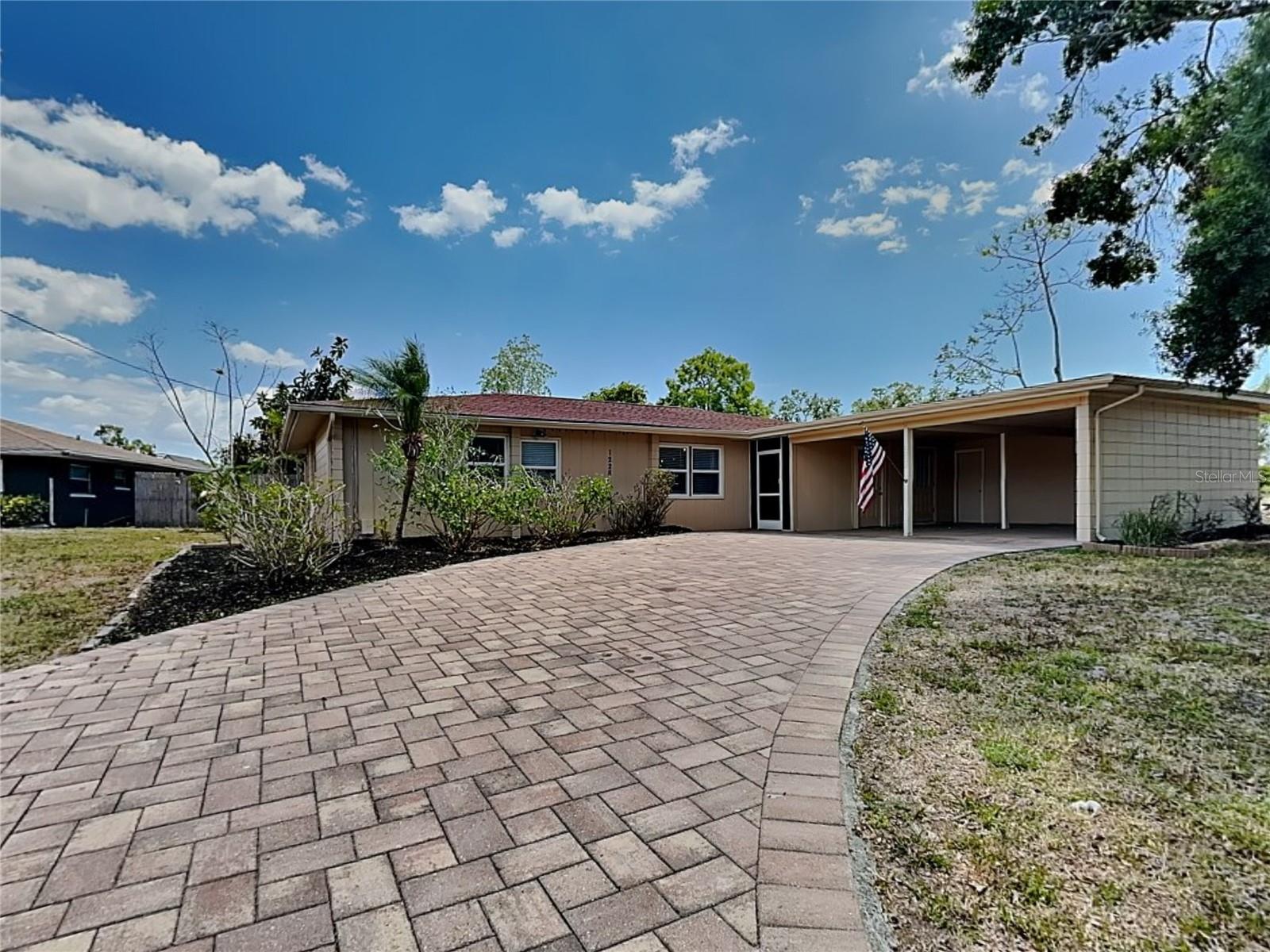 Details for 1228 Doris Drive, SARASOTA, FL 34243