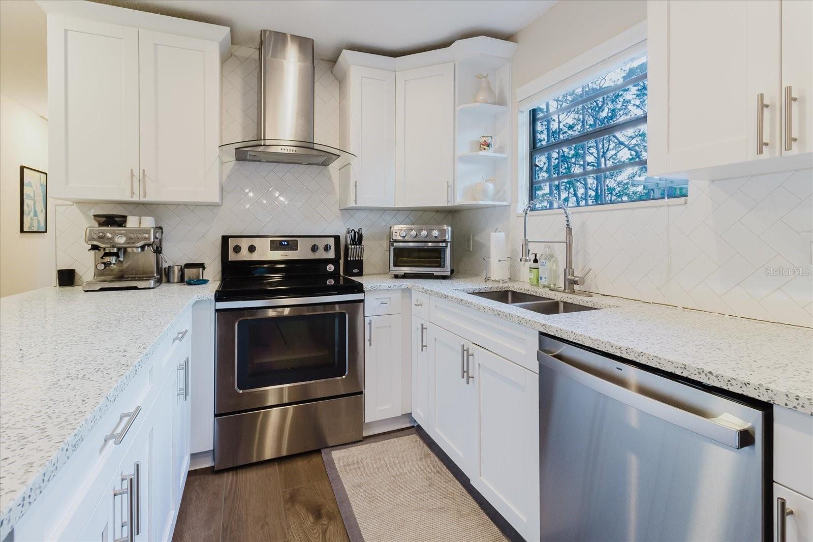 Image 12 of 55 For 138 69th Avenue N