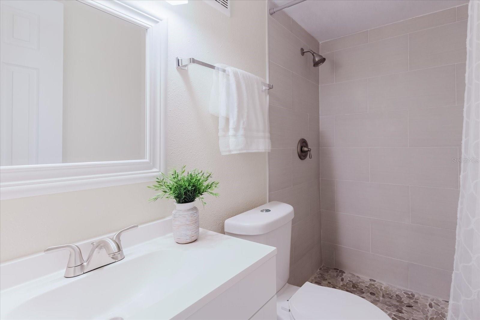 Image 36 of 55 For 138 69th Avenue N