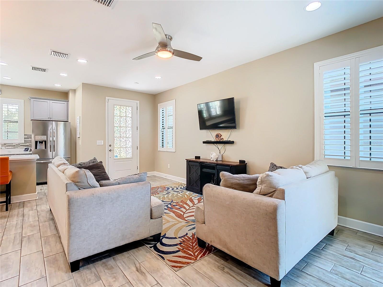 Image 6 of 60 For 5807 Circa Fishhawk Boulevard