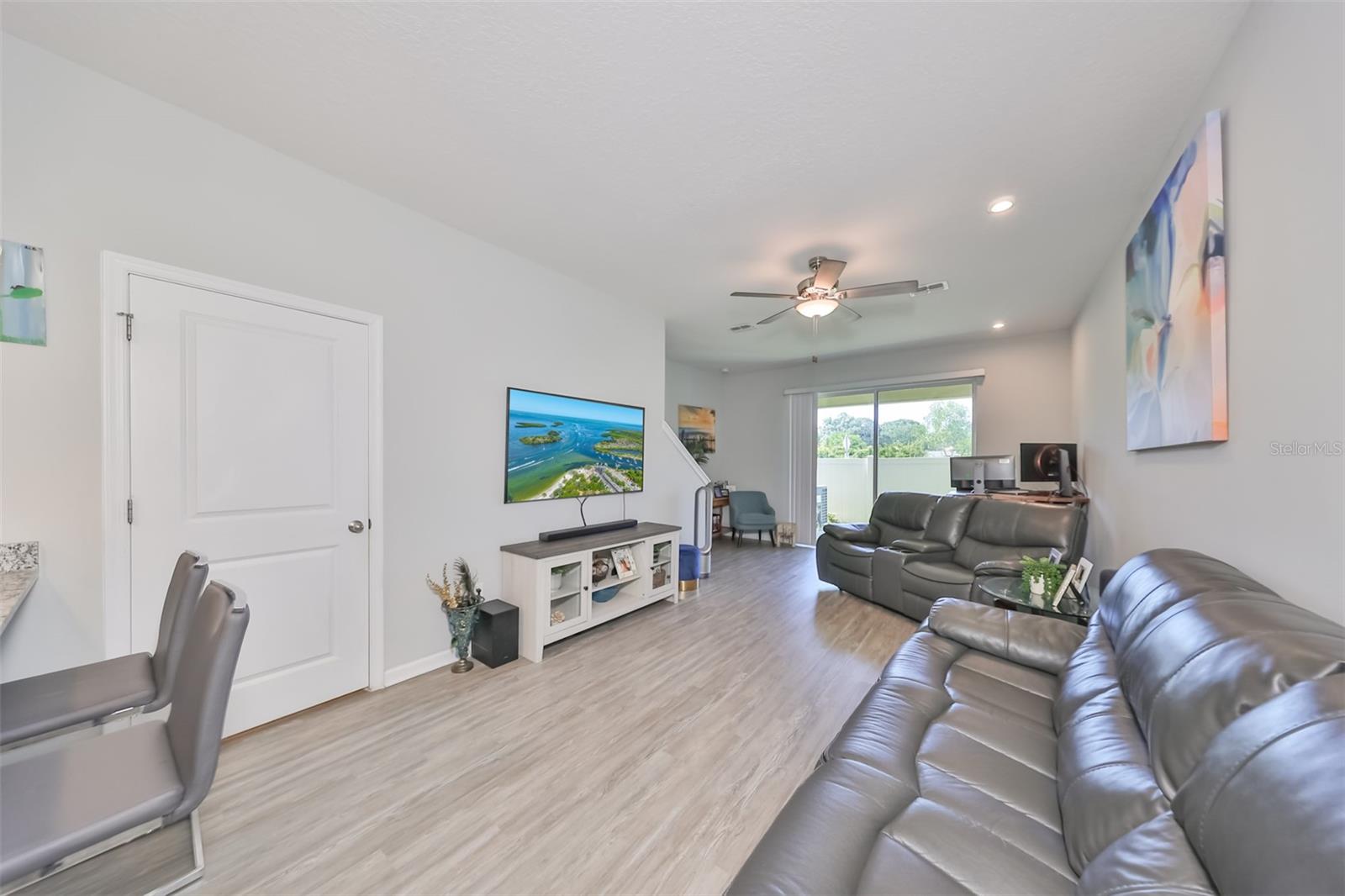 Image 14 of 45 For 3072 Inlet Breeze Way
