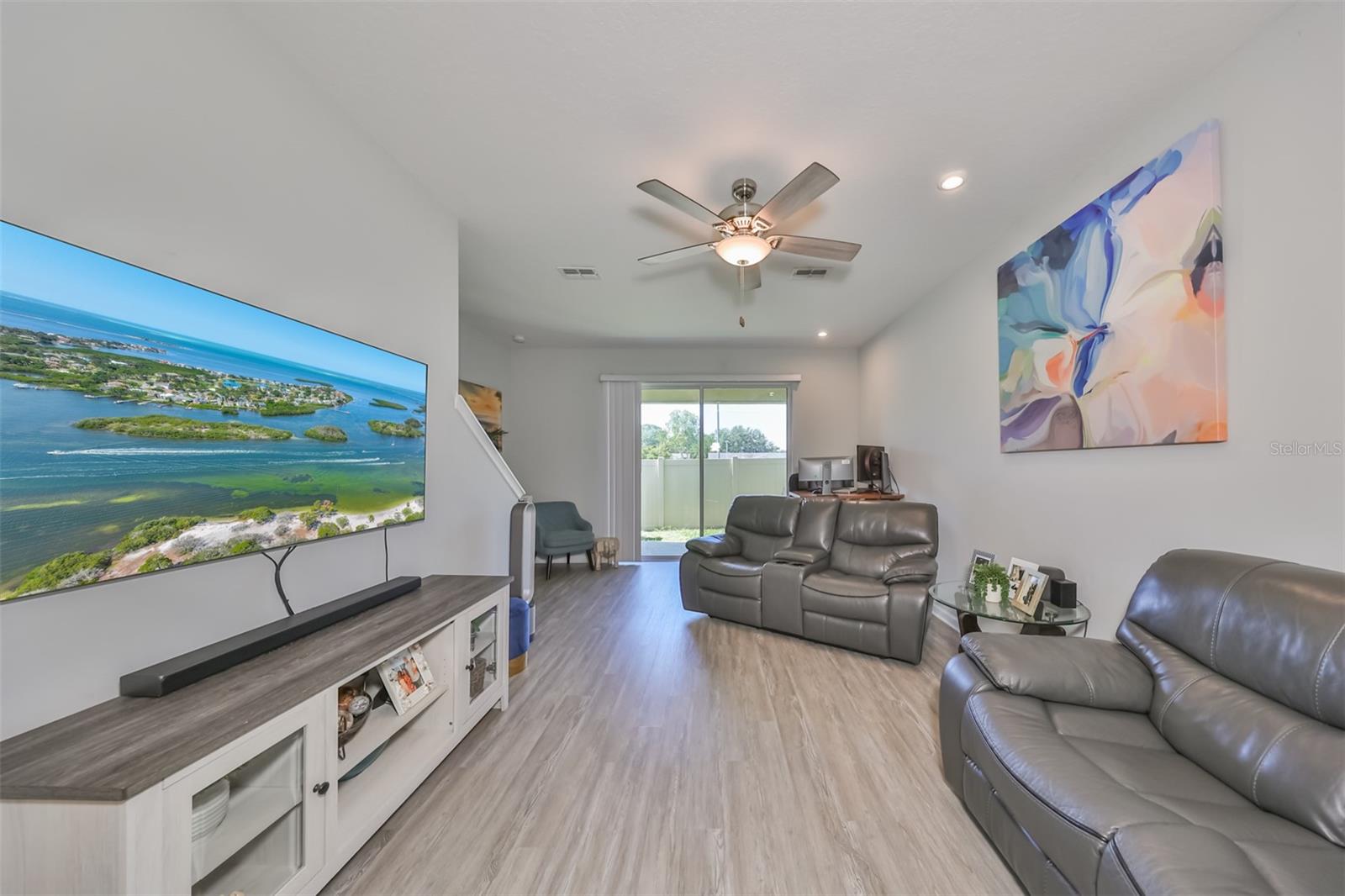 Image 15 of 45 For 3072 Inlet Breeze Way