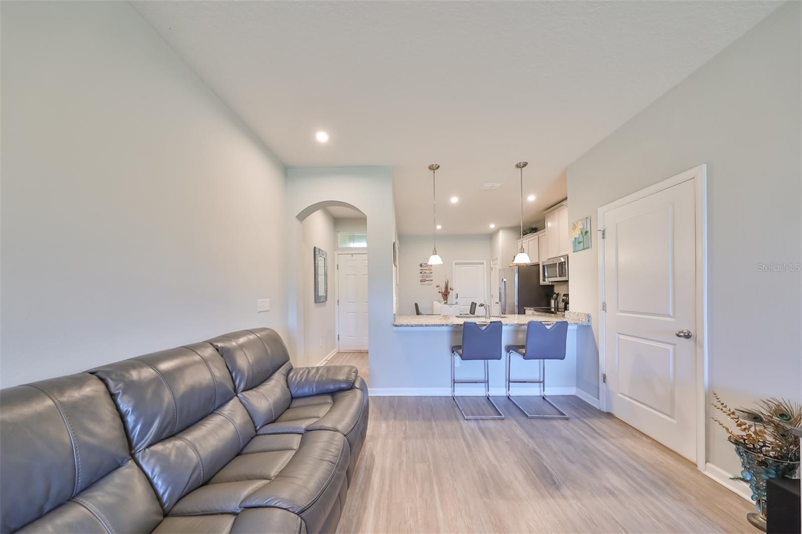 Image 4 of 45 For 3072 Inlet Breeze Way