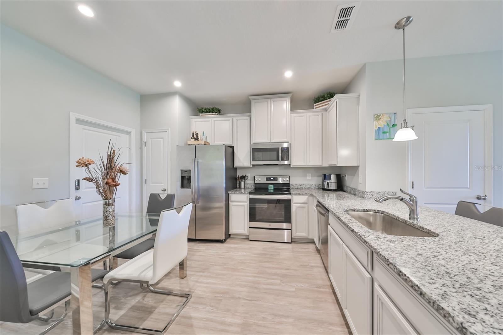 Image 8 of 45 For 3072 Inlet Breeze Way