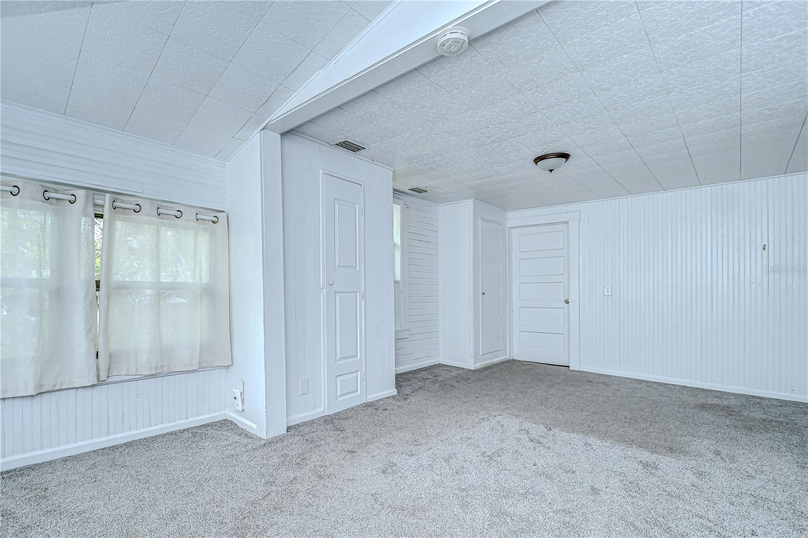 Image 16 of 32 For 5437 Delette Avenue S B