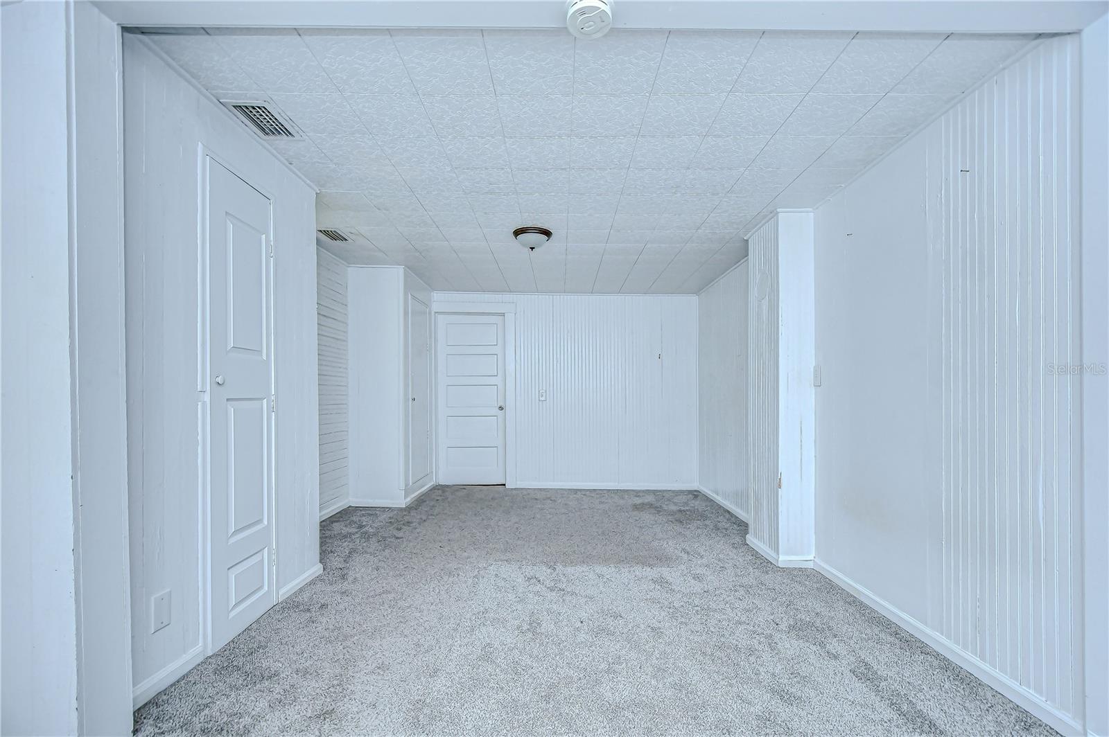 Image 17 of 32 For 5437 Delette Avenue S B