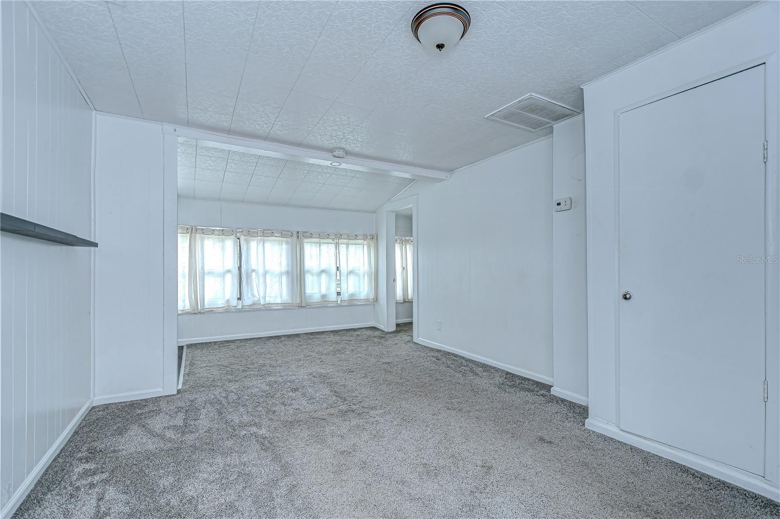 Image 23 of 32 For 5437 Delette Avenue S B