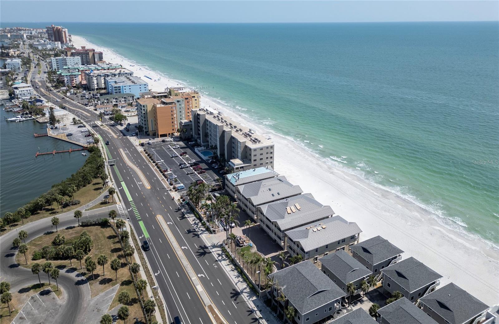 Image 11 of 45 For 18650 Gulf Boulevard 313
