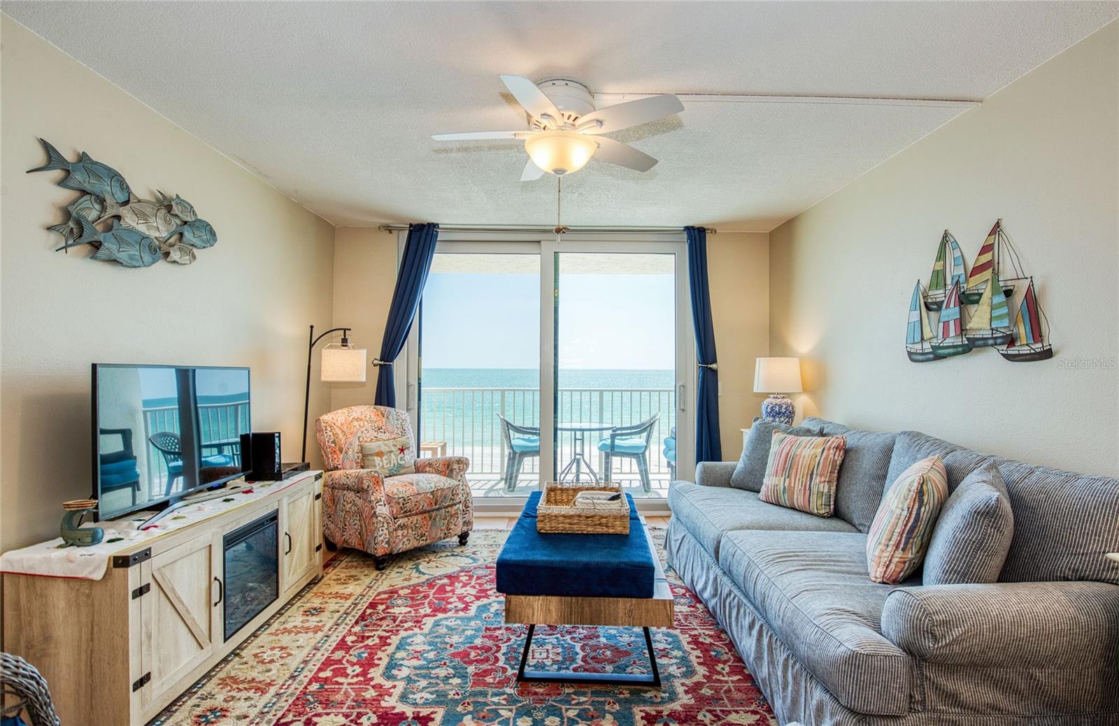 Image 17 of 45 For 18650 Gulf Boulevard 313