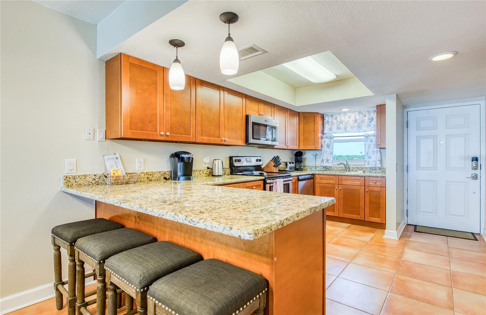Image 31 of 45 For 18650 Gulf Boulevard 313