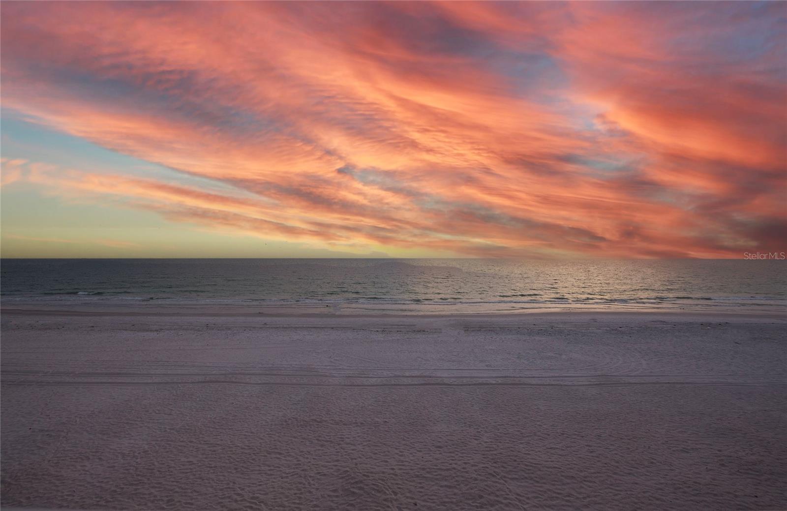 Image 4 of 45 For 18650 Gulf Boulevard 313