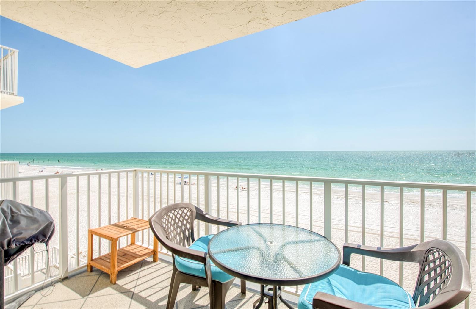Image 8 of 45 For 18650 Gulf Boulevard 313