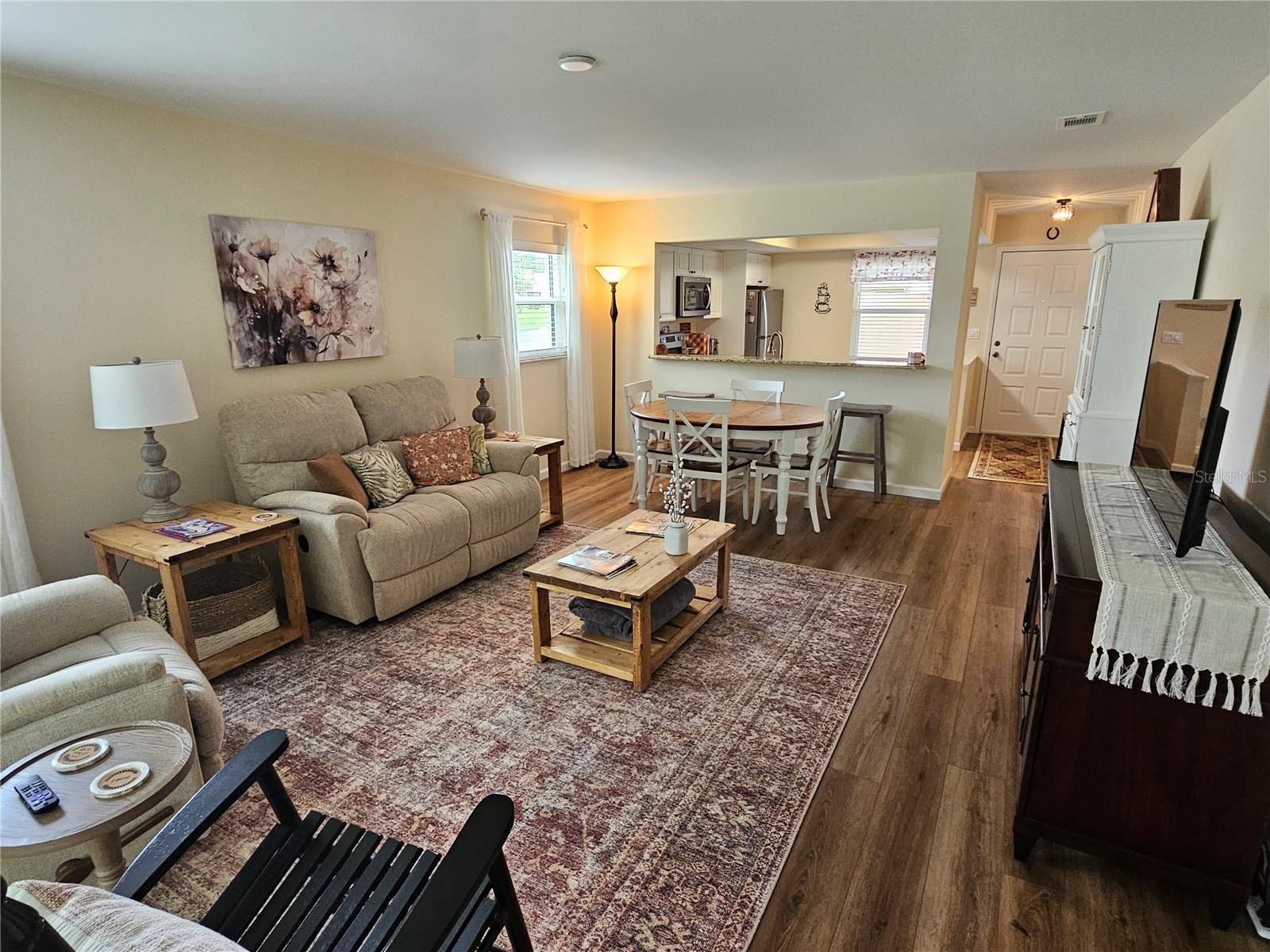 Image 6 of 22 For 38225 Ironwood Place 38225