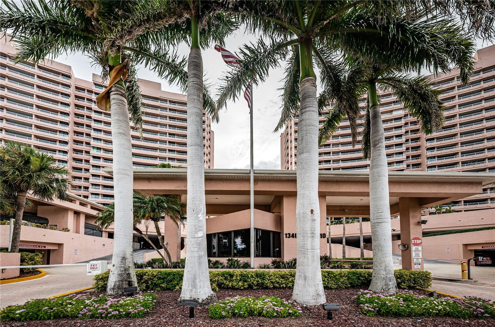 Image 3 of 36 For 1310 Gulf Boulevard 5c