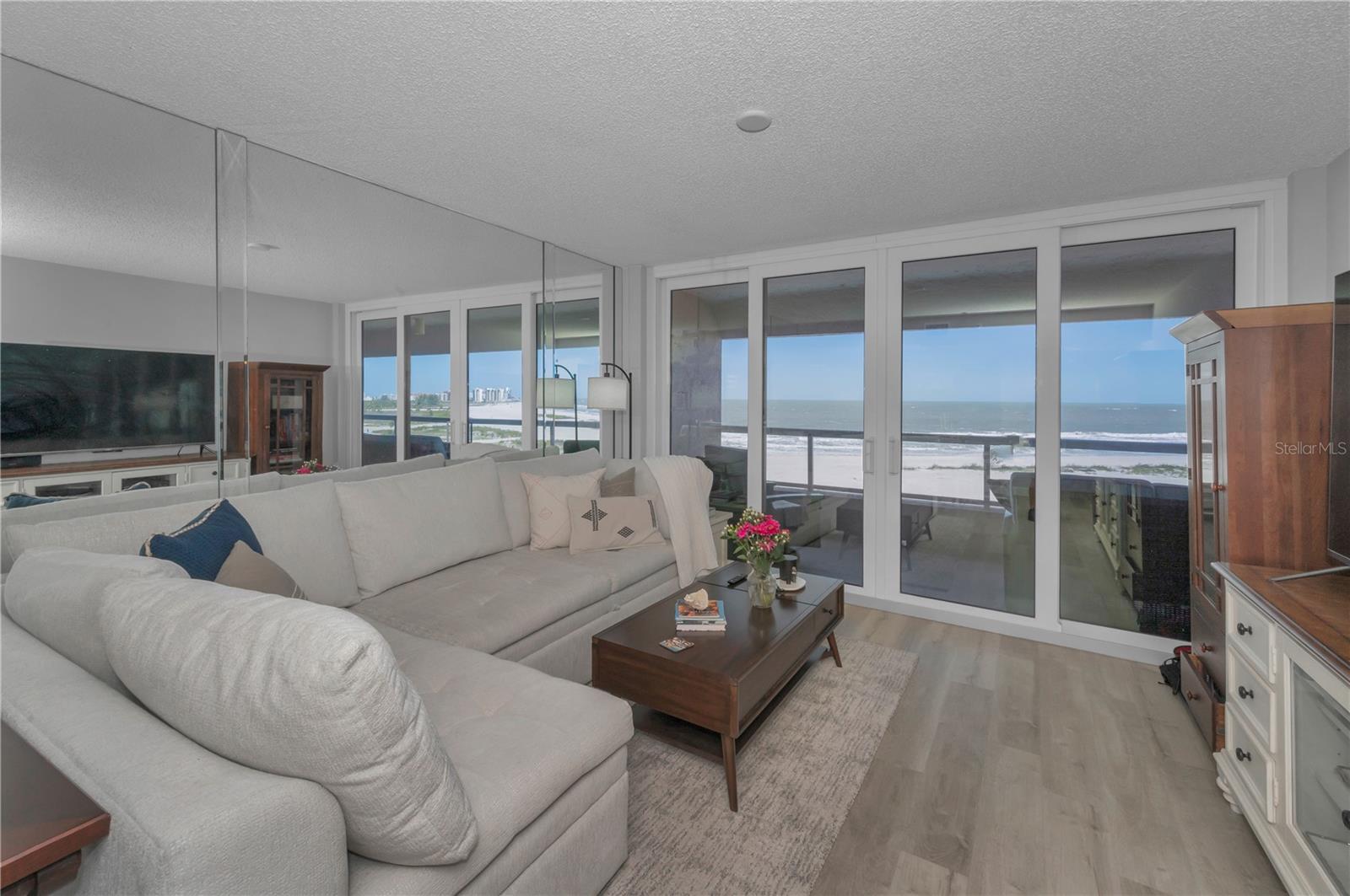 Image 8 of 36 For 1310 Gulf Boulevard 5c