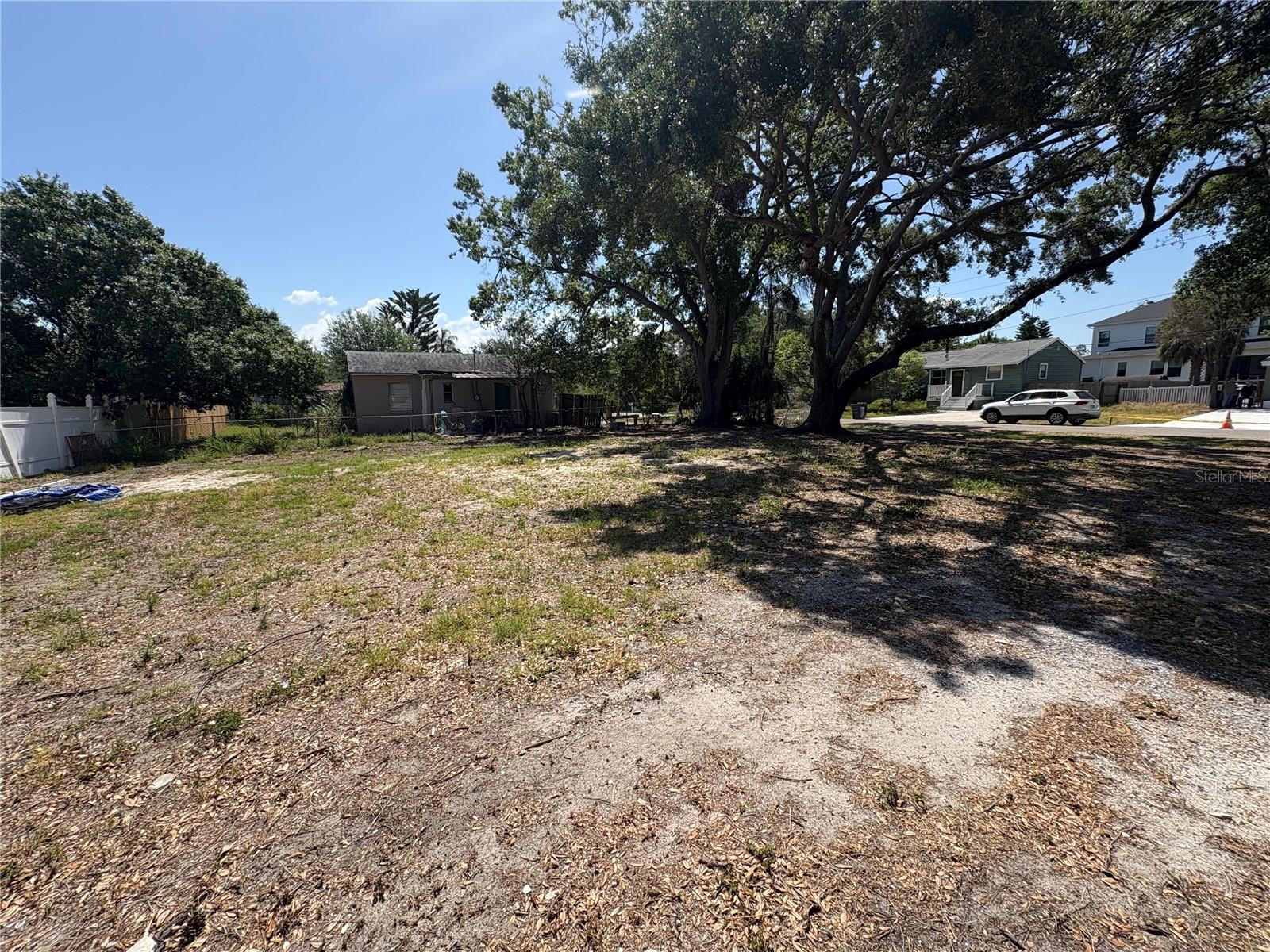 Image 3 of 4 For 3007 Van Buren Drive