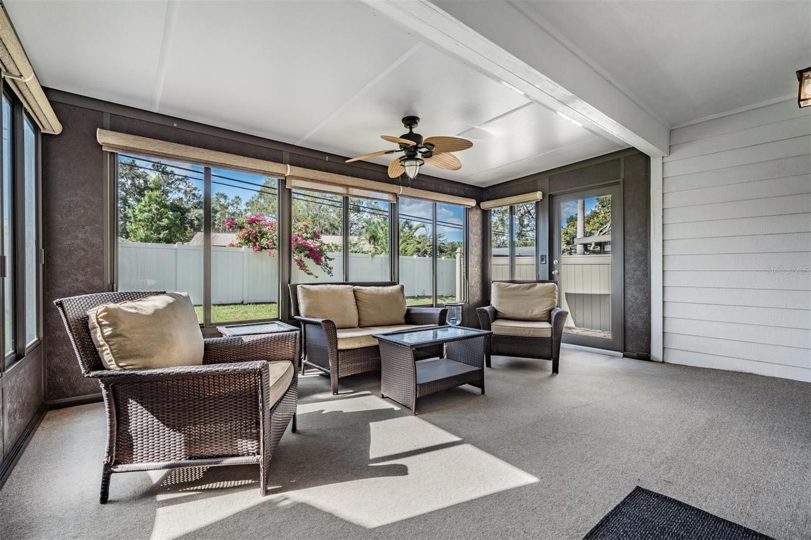 Image 21 of 38 For 2582 Bentley Drive