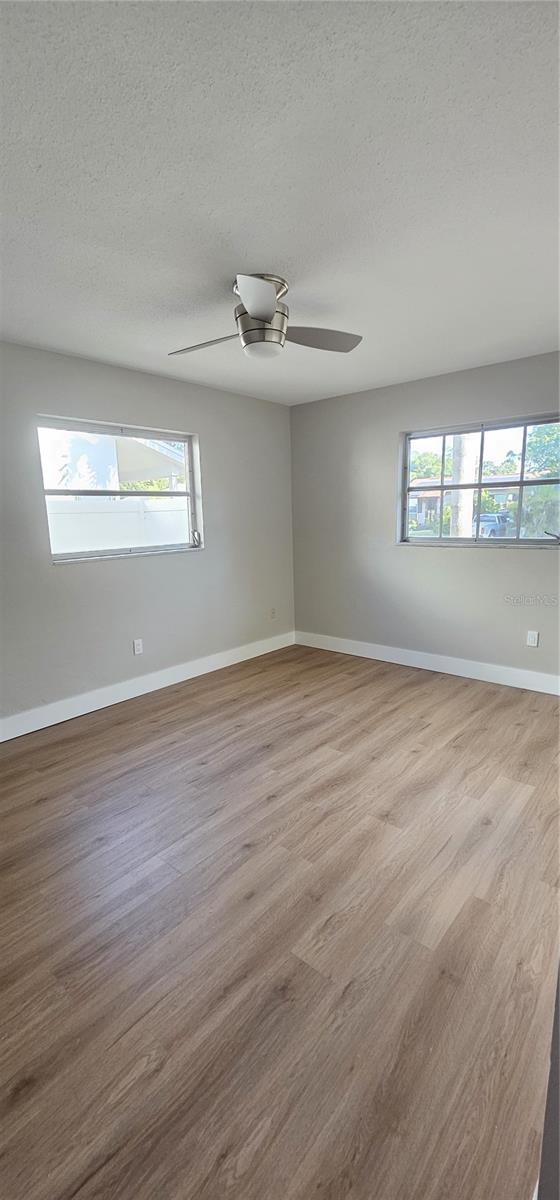 Image 6 of 13 For 5145 17th Avenue N