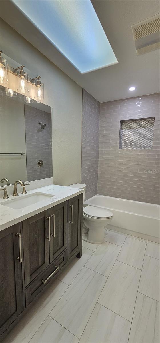 Image 8 of 13 For 5145 17th Avenue N