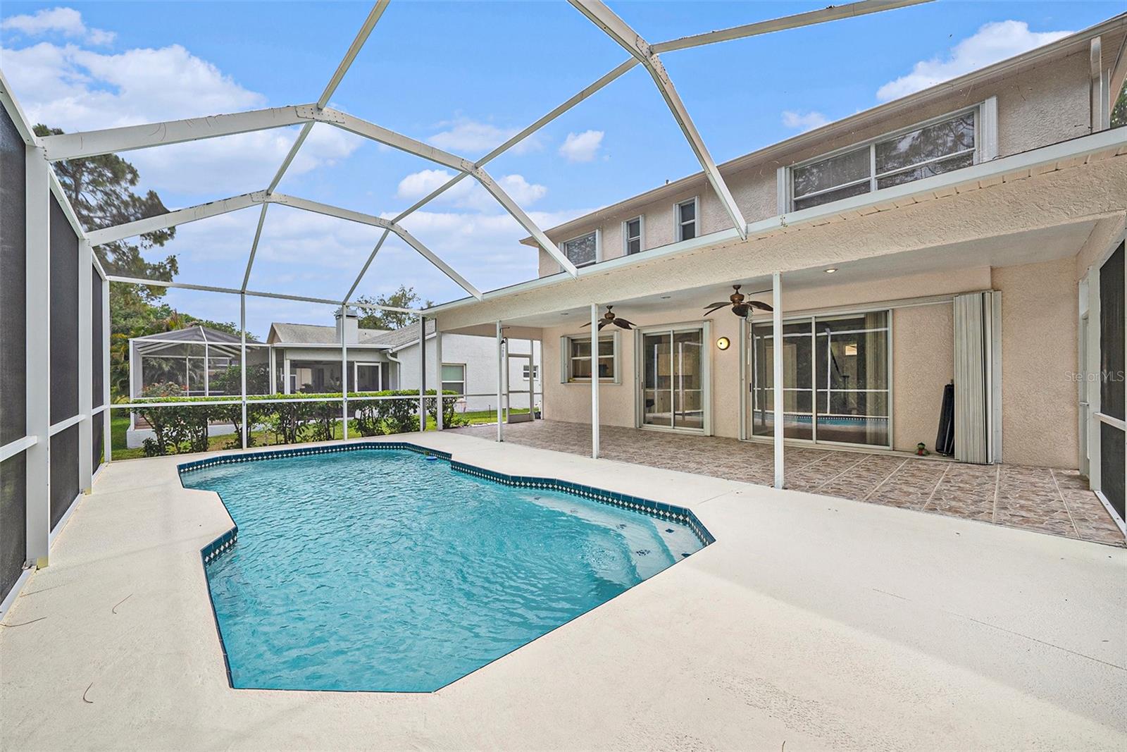 Image 2 of 39 For 1719 Bayhill Drive