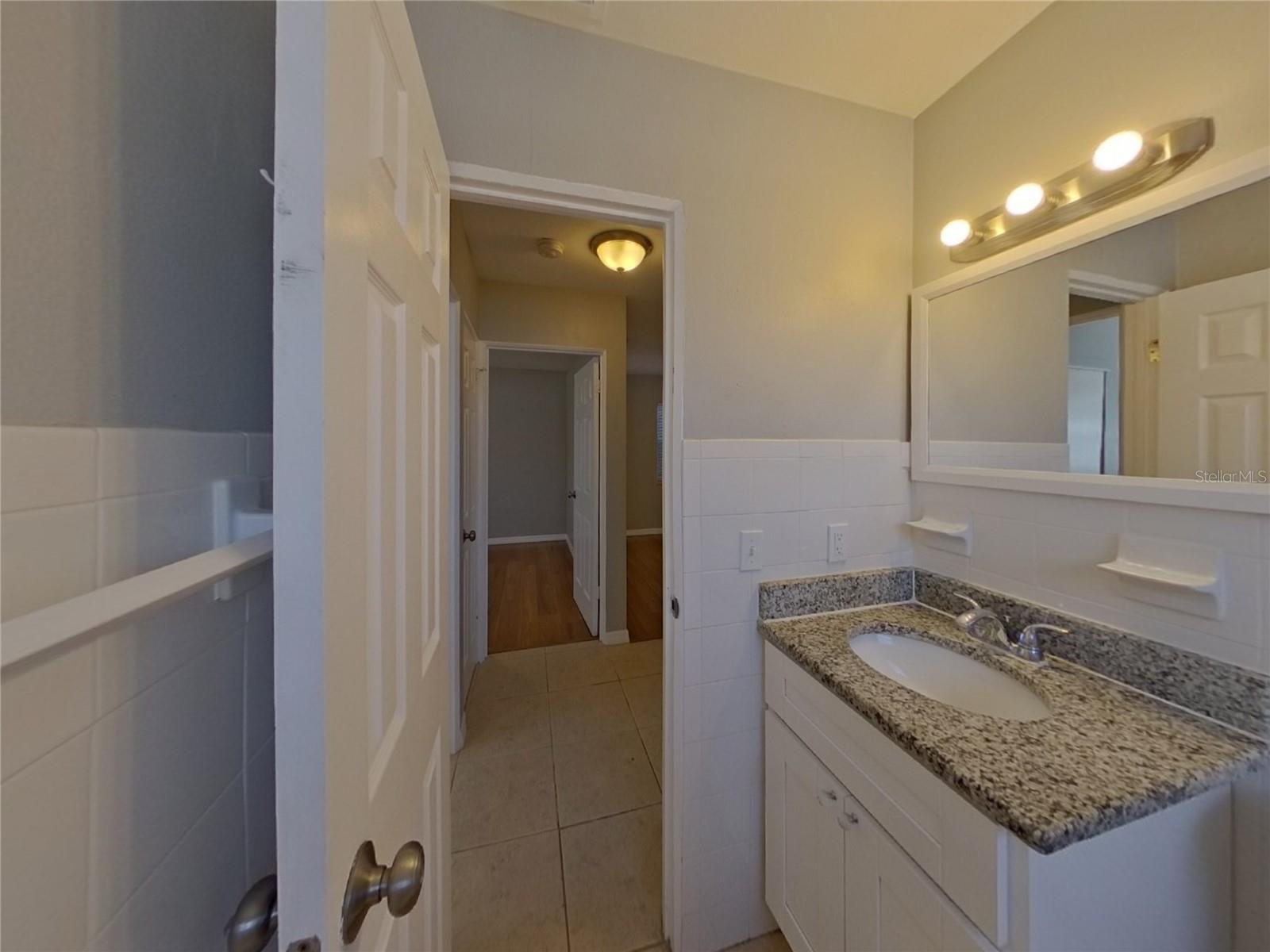 Image 13 of 15 For 5046 10th Street N