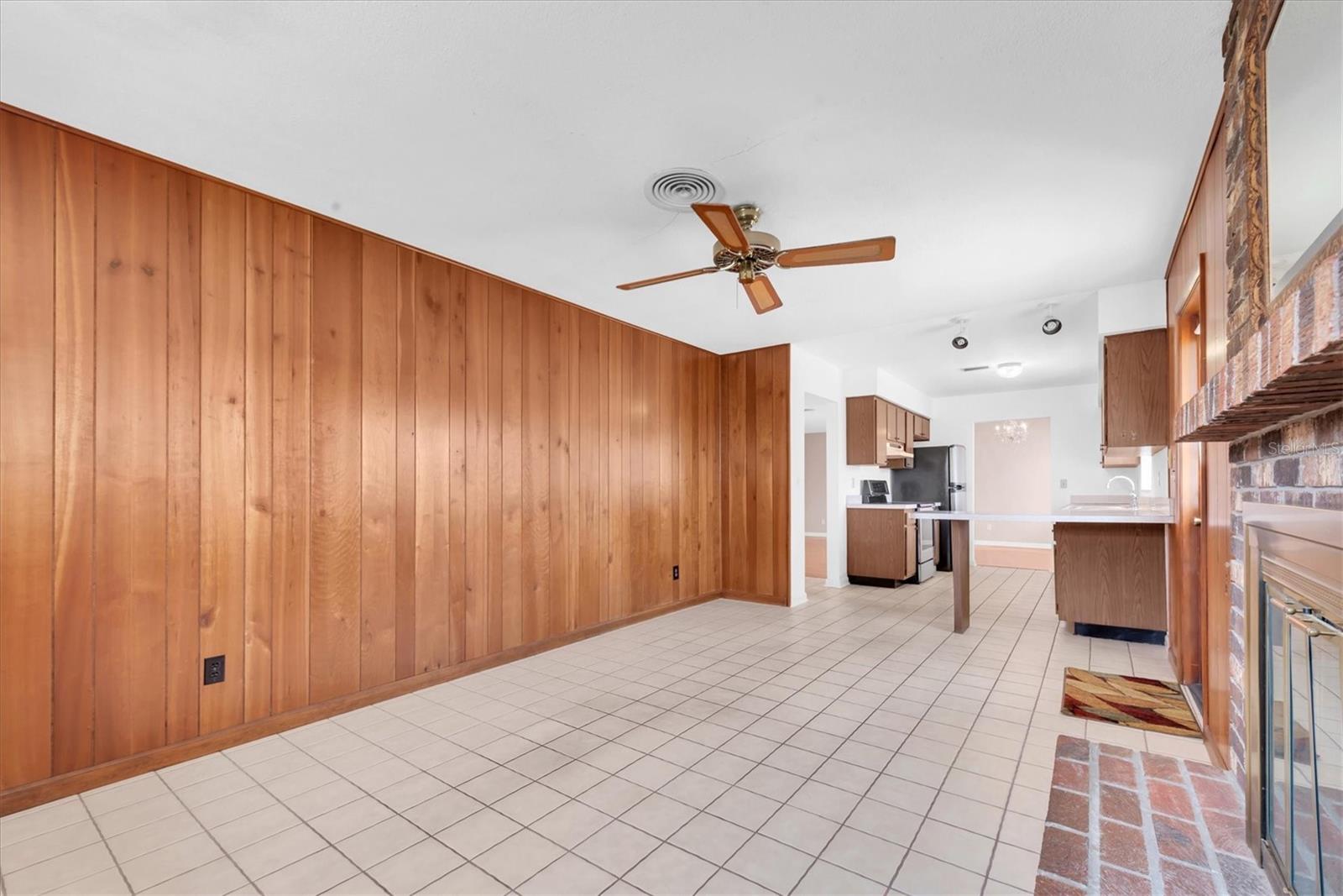 Image 16 of 35 For 6638 12th Terrace N
