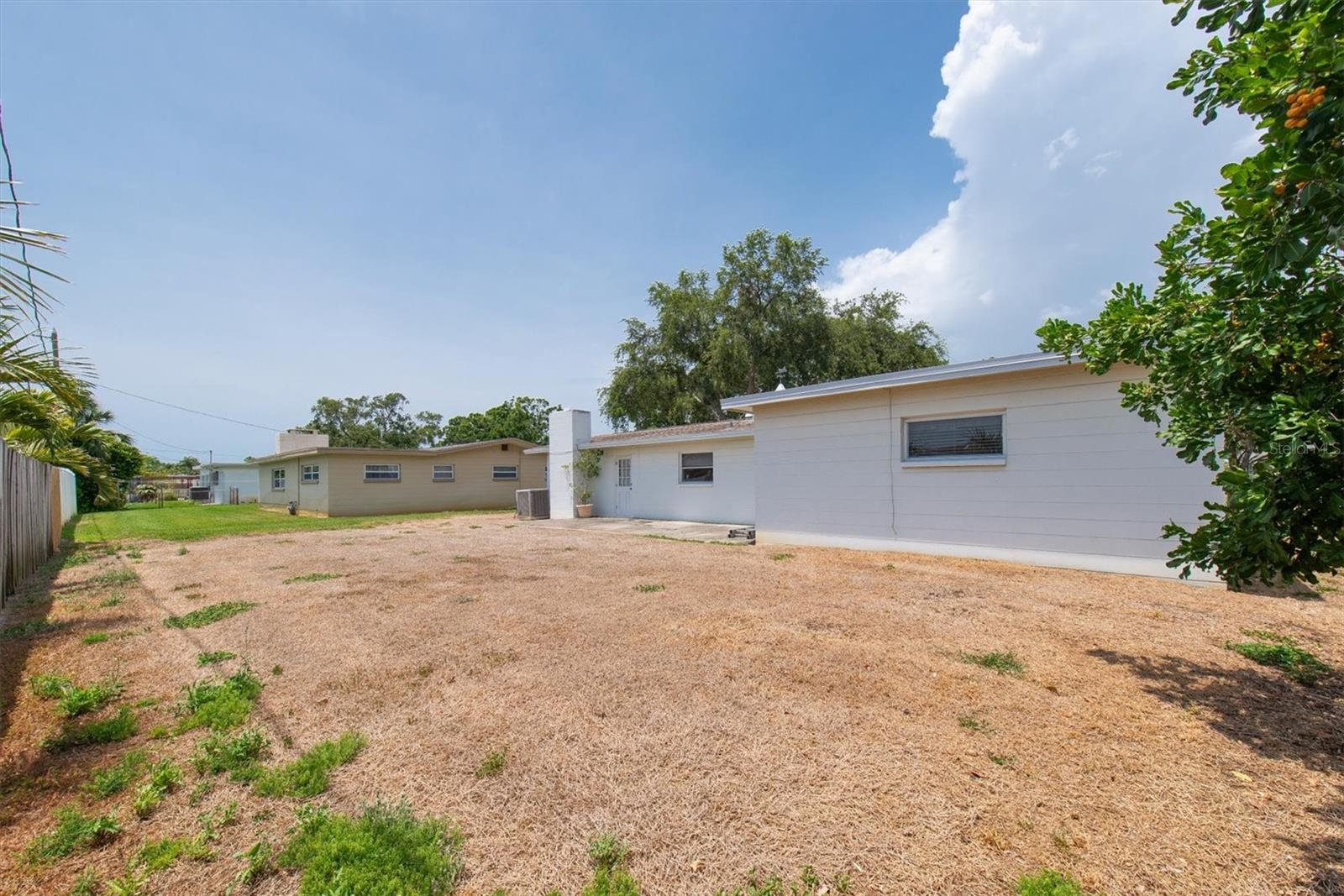 Image 28 of 35 For 6638 12th Terrace N