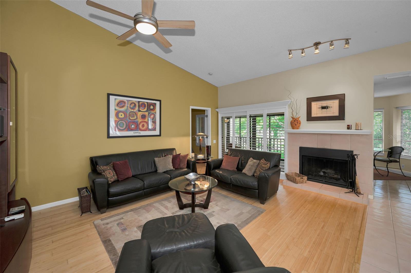 Image 5 of 44 For 3079 Landmark Boulevard 1608