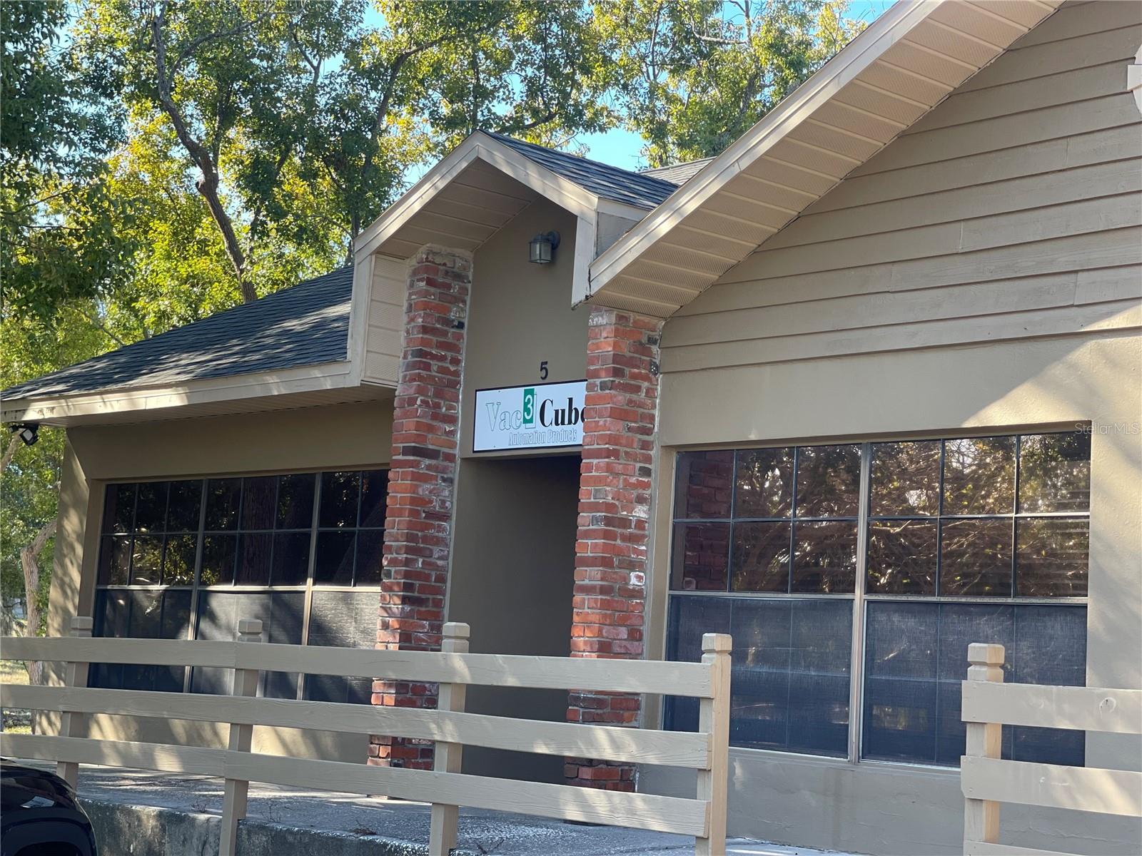 Image 2 of 11 For 536 Tarpon Avenue 5