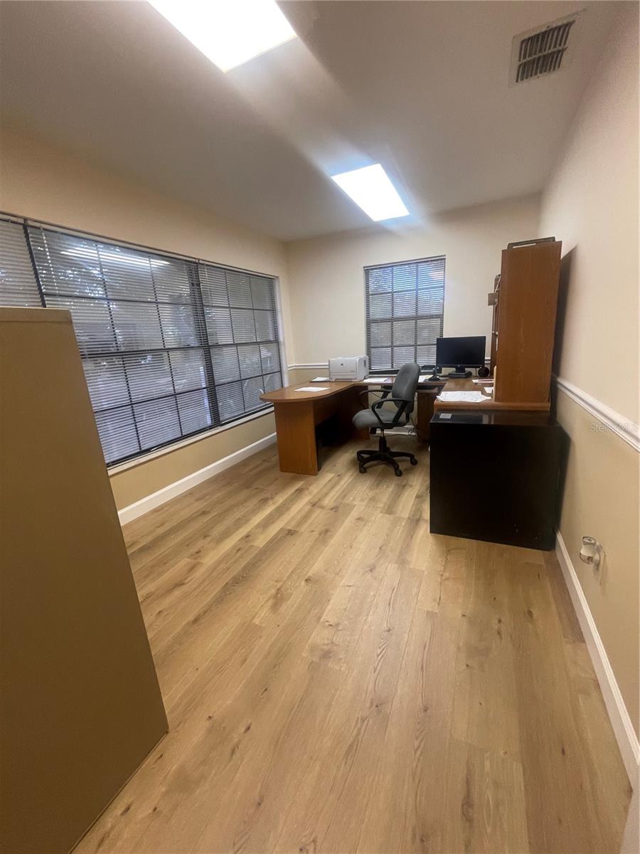 Image 8 of 11 For 536 Tarpon Avenue 5